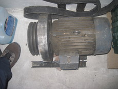 Двигатель к резалке МС 107,МС 115