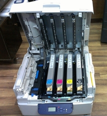 Продам Xerox Phaser 7400 dn