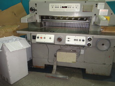 Бумагорезальная машина Schneider Senator-92