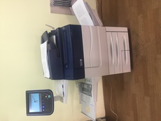 Продам XEROX C 60